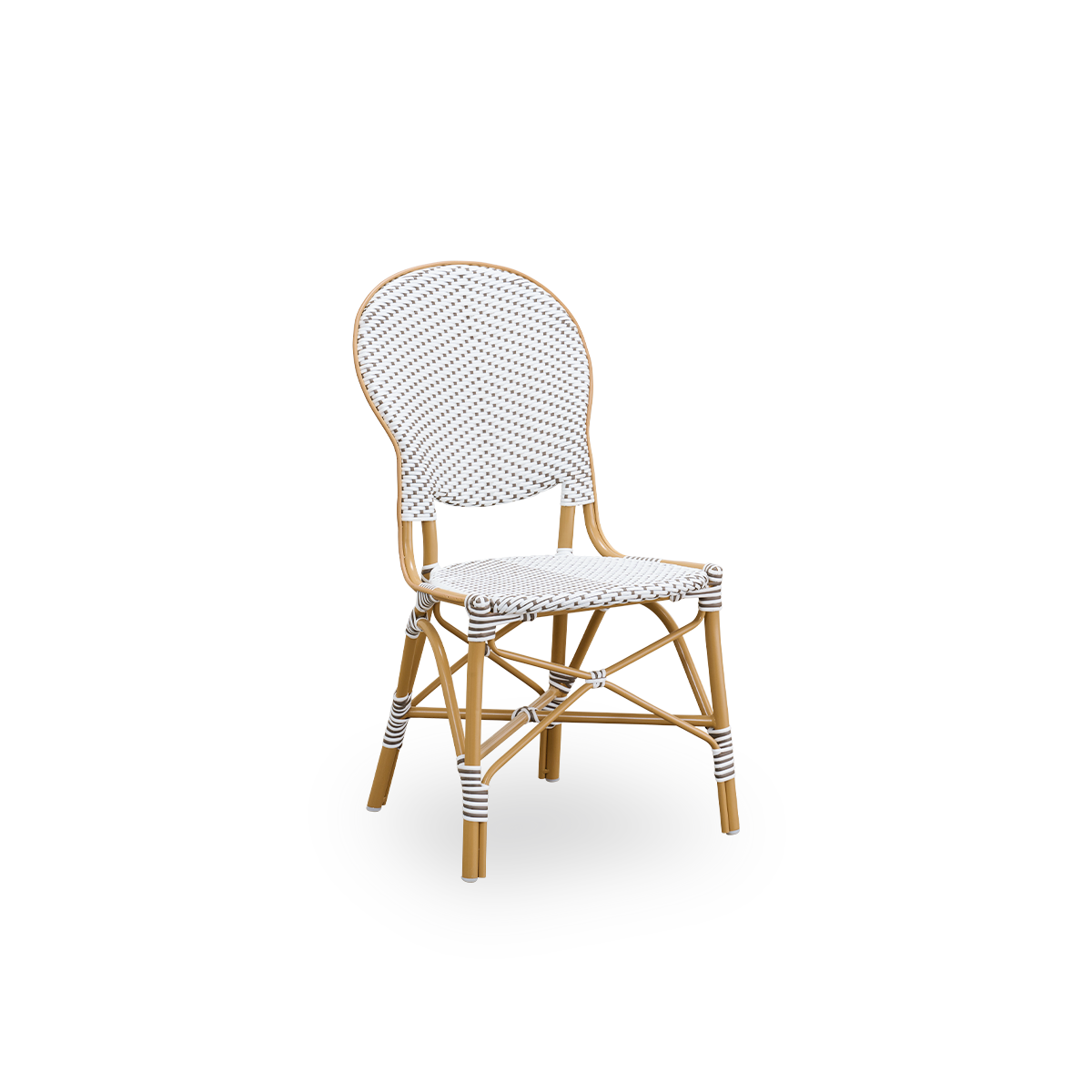 Vista lateral de la silla de comedor de exterior Isabell. Estructura de aluminio color almendra con asiento y respaldo de ArtFibre blanco con puntos marrones. Inspirada en el diseño de bistró de los años 50.