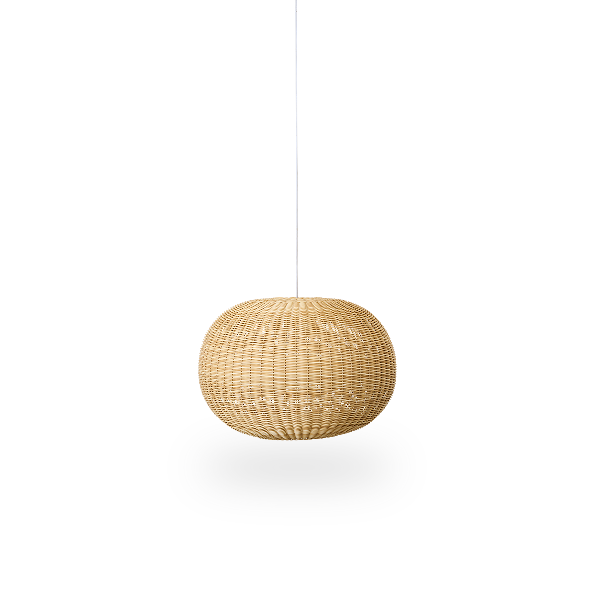 Pantalla de lámpara exterior Tangelo, diseñada por Darcy Clarke, tamaño Medio, Ø49 cm. Hecha a mano en ArtFibre resistente a la intemperie con estructura interna de acero que le proporciona buen peso y estabilidad.