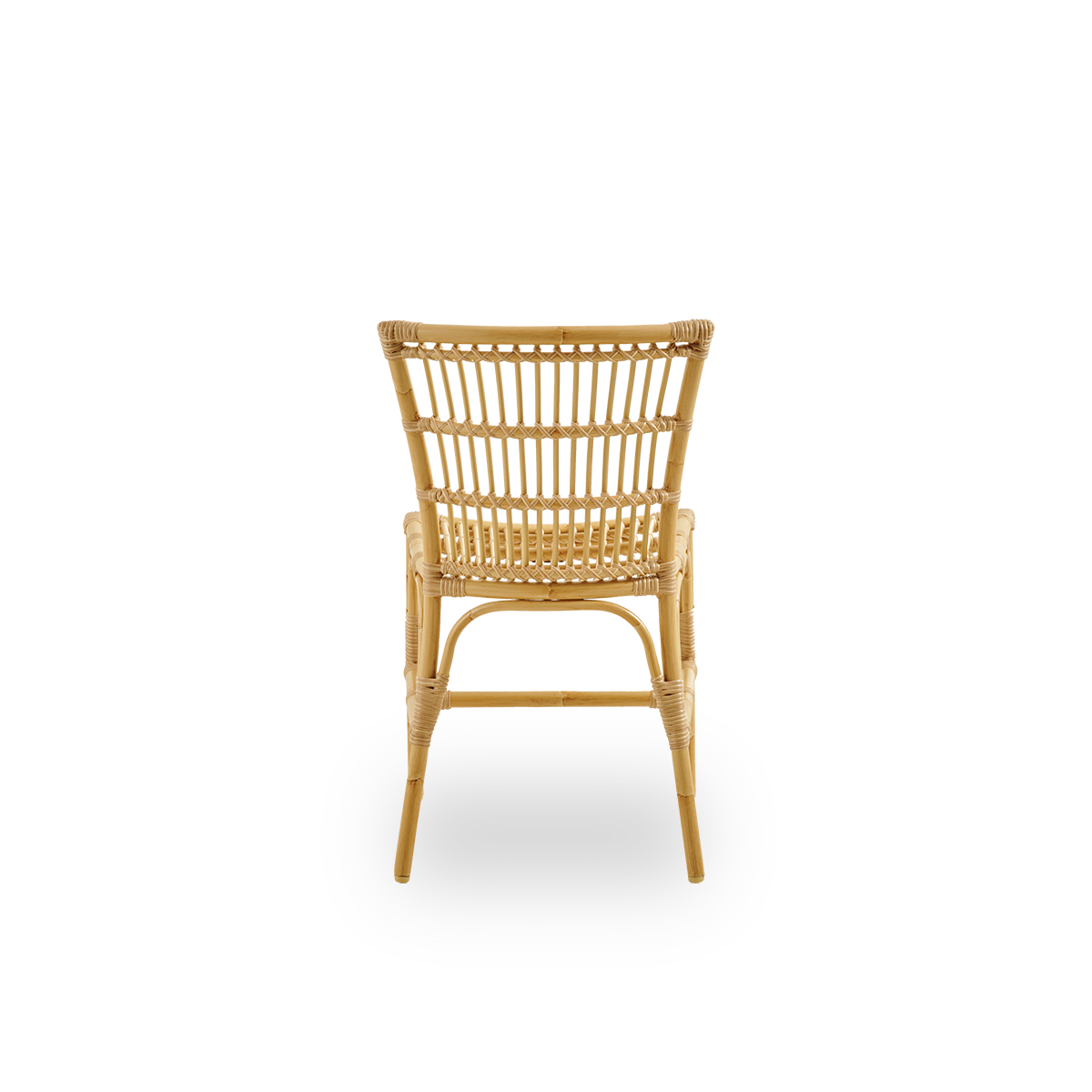 Vista desde atrás de la silla de comedor exterior Elisabeth con aspecto de ratán. Una pequeña silla de comedor para exteriores de diseño minimalista. Estructura de aluminio con tejido de ArtFibre.