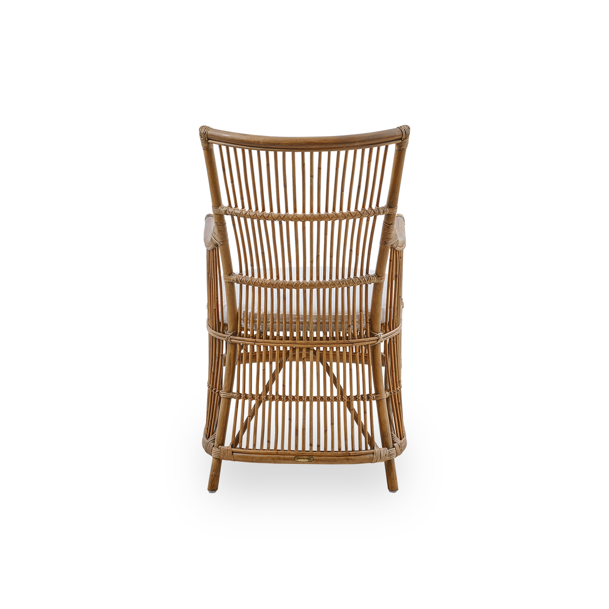 Esta es una imagen de detalle de Davinci Dining Chair en antique rattan.