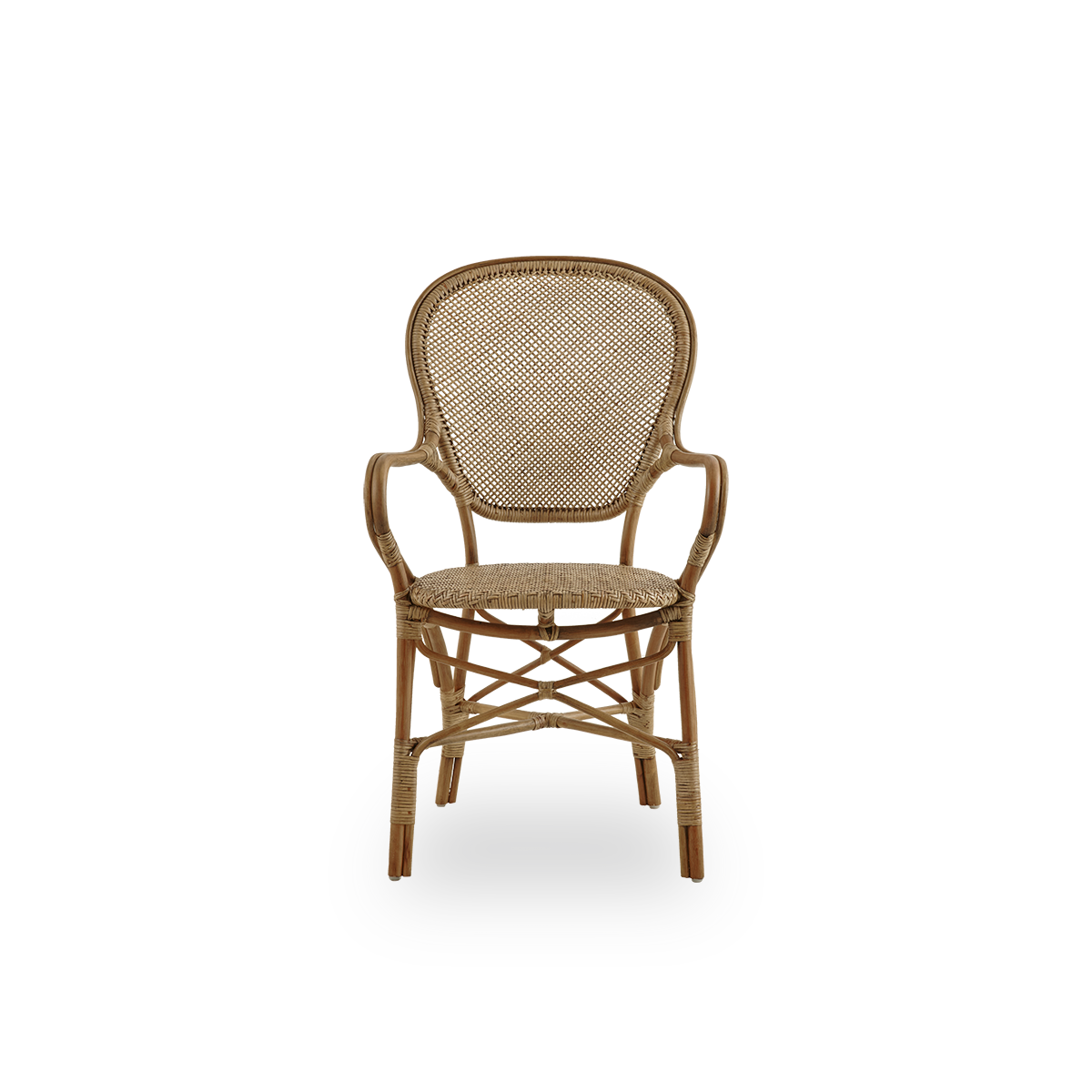 Vista frontal del sillón de comedor Rossini en color marrón antiguo.
Silla de mimbre elegante con respaldo redondo y reposabrazos en un diseño sencillo. Hecha a mano con ratán de alta calidad.