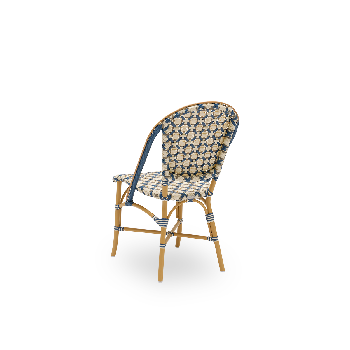 Esta es una imagen de detalle de Sofie en almond aluminium frame starweave ivory navy blue cappuccino artfibre.
