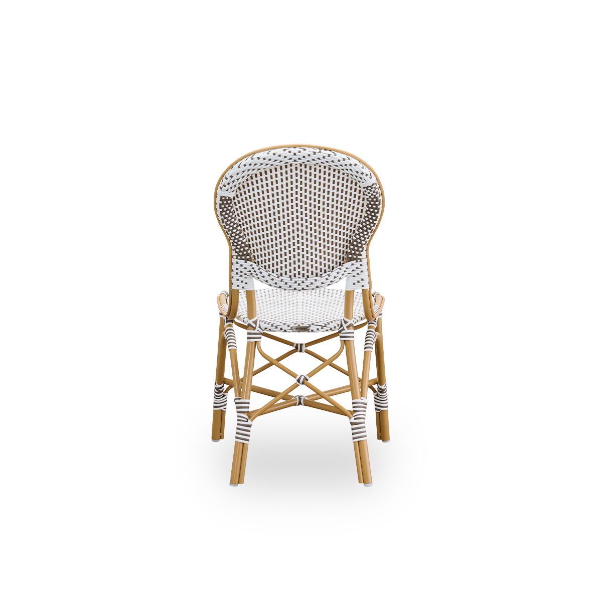 Vista desde atrás de la silla de comedor exterior Isabell. Estructura de aluminio color almendra con asiento y respaldo de ArtFibre blanco con puntos marrones. Inspirada en el diseño de bistró de los años 50.