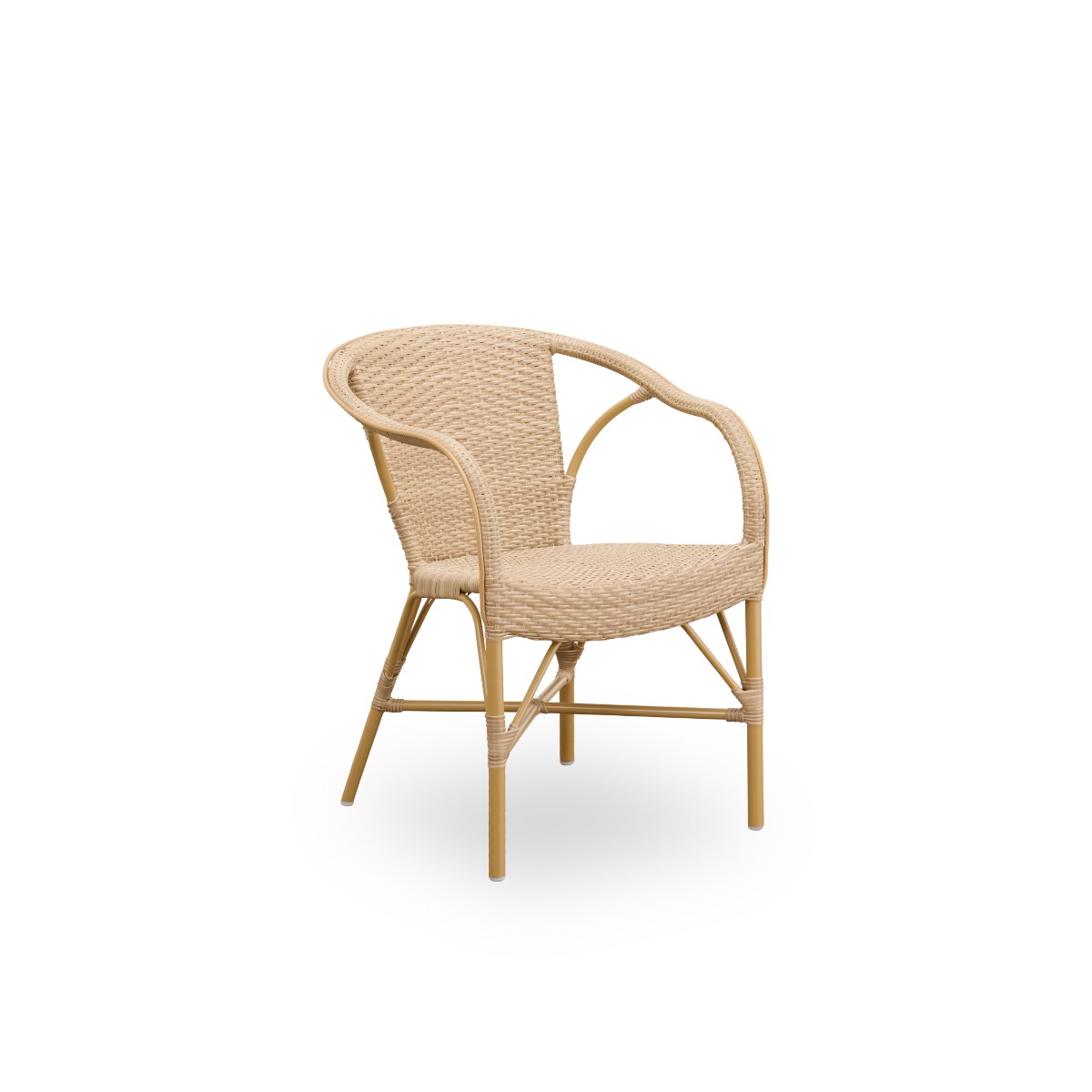 Vista lateral de la silla de comedor exterior Madeleine con brazos. Estructura de aluminio color almendra con asiento y respaldo tejidos en ArtFibre de color natural.