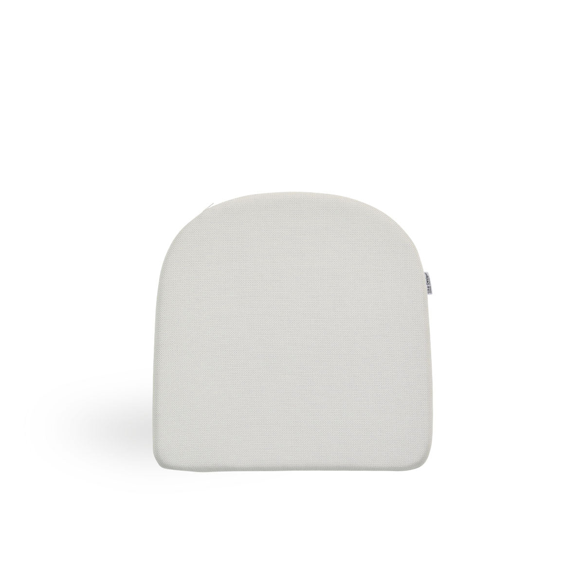 Imagen de Seat cushion | Madeleine Exterior Chair presentada con tela blanca