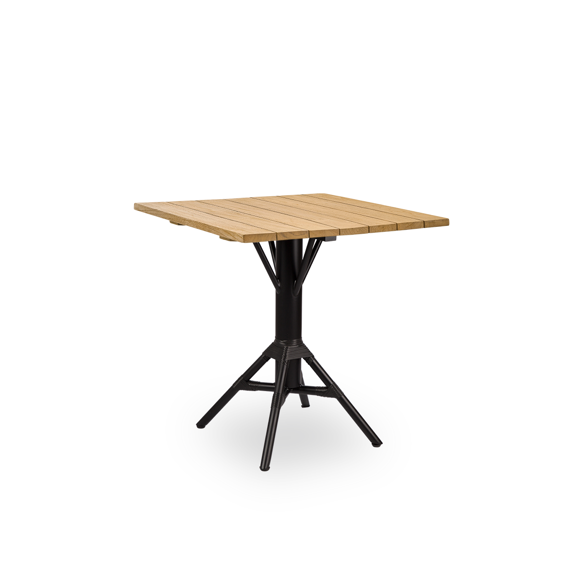Vista lateral de la mesa de café exterior Nicole, inspirada en el estilo de café francés. Base de aluminio negro con recubrimiento en polvo y enrollados de ArtFibre, con tapa redonda de teca color castaño, Ø80 cm.