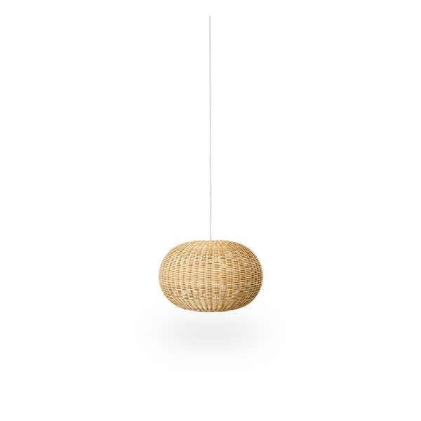 Pantalla de lámpara exterior Tangelo, diseñada por Darcy Clarke, tamaño Pequeño, Ø37 cm. Hecha a mano en ArtFibre resistente a la intemperie con estructura interna de acero que le proporciona buen peso y estabilidad.