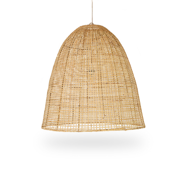 Pantalla de lámpara de showroom hecha a mano con ratán de alta calidad de Indonesia. Pantalla grande con tejido abierto de ratán, altura 70 cm.