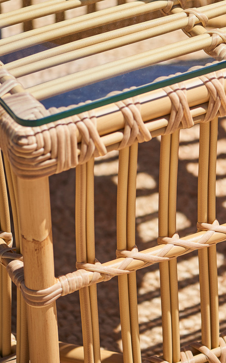 Mesa auxiliar para Caroline Exterior