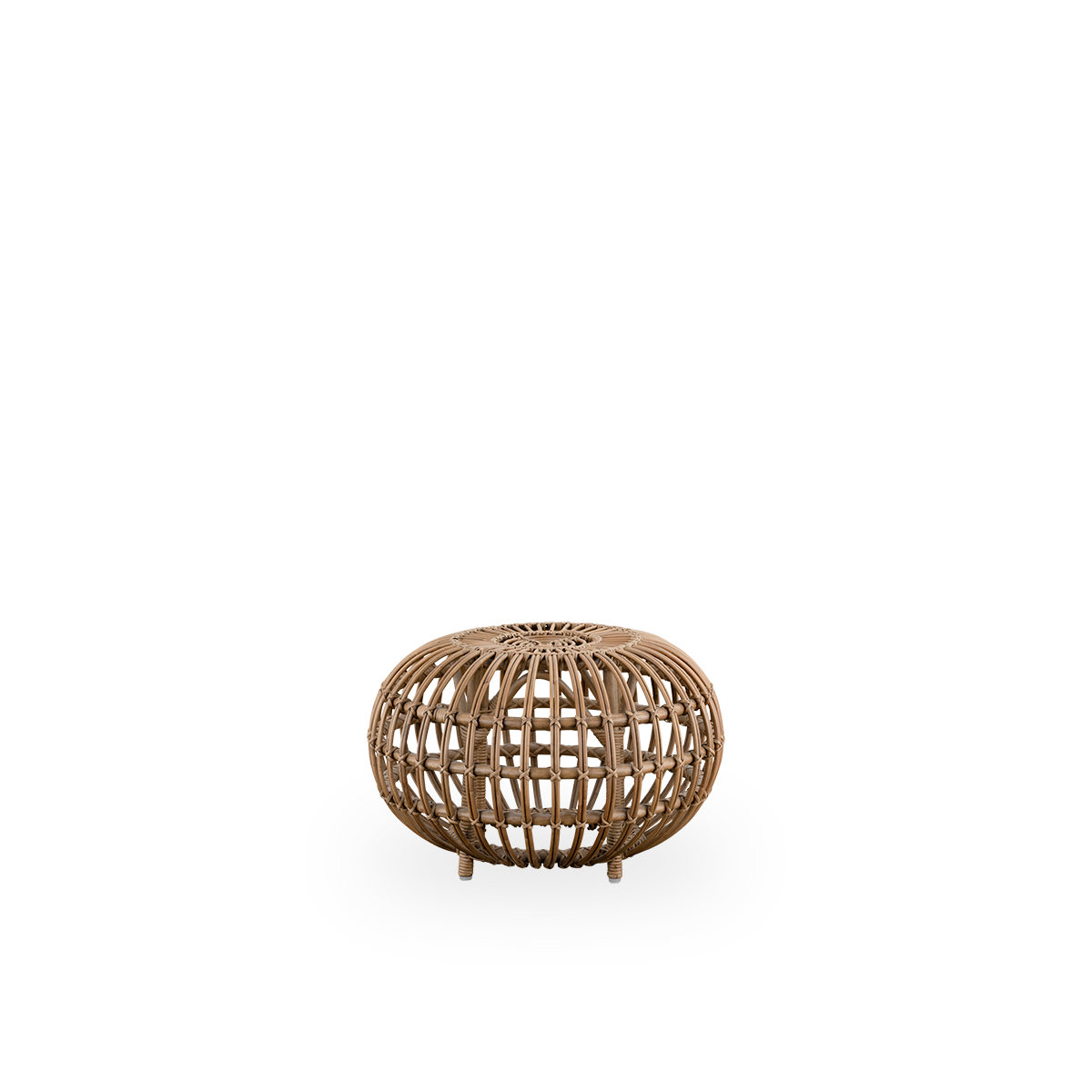 Vista lateral del puf grande Ø55 cm, diseñado por Franco Albini & Franca Helg. Hecho a mano con ratán de alta calidad en color Antique Brown.