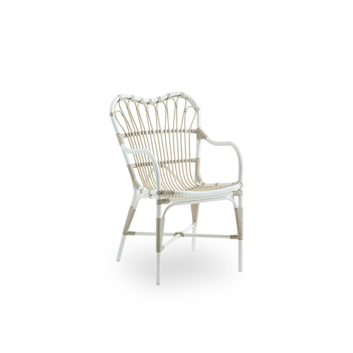 Side view of Margret outdoor dining chair with high wide backrest and curved armrests. Aluminium frame with ArtFibre windings in Dove White color.  