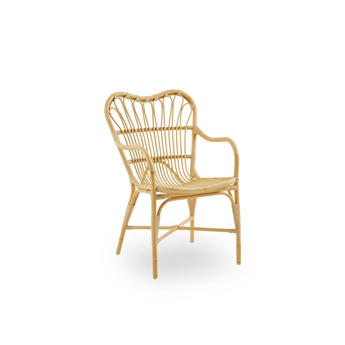 Side view of Margret outdoor dining chair with high wide backrest and curved armrests. Aluminium frame in natural rattan look with ArtFibre windings.  