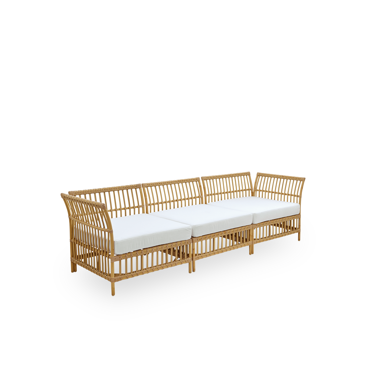 Plain back view of Maggie outdoor sofa corner module in Natural color presented with white seat and back cushion. Aluminium frame with handpainted rattan look with ArtFibre windings.