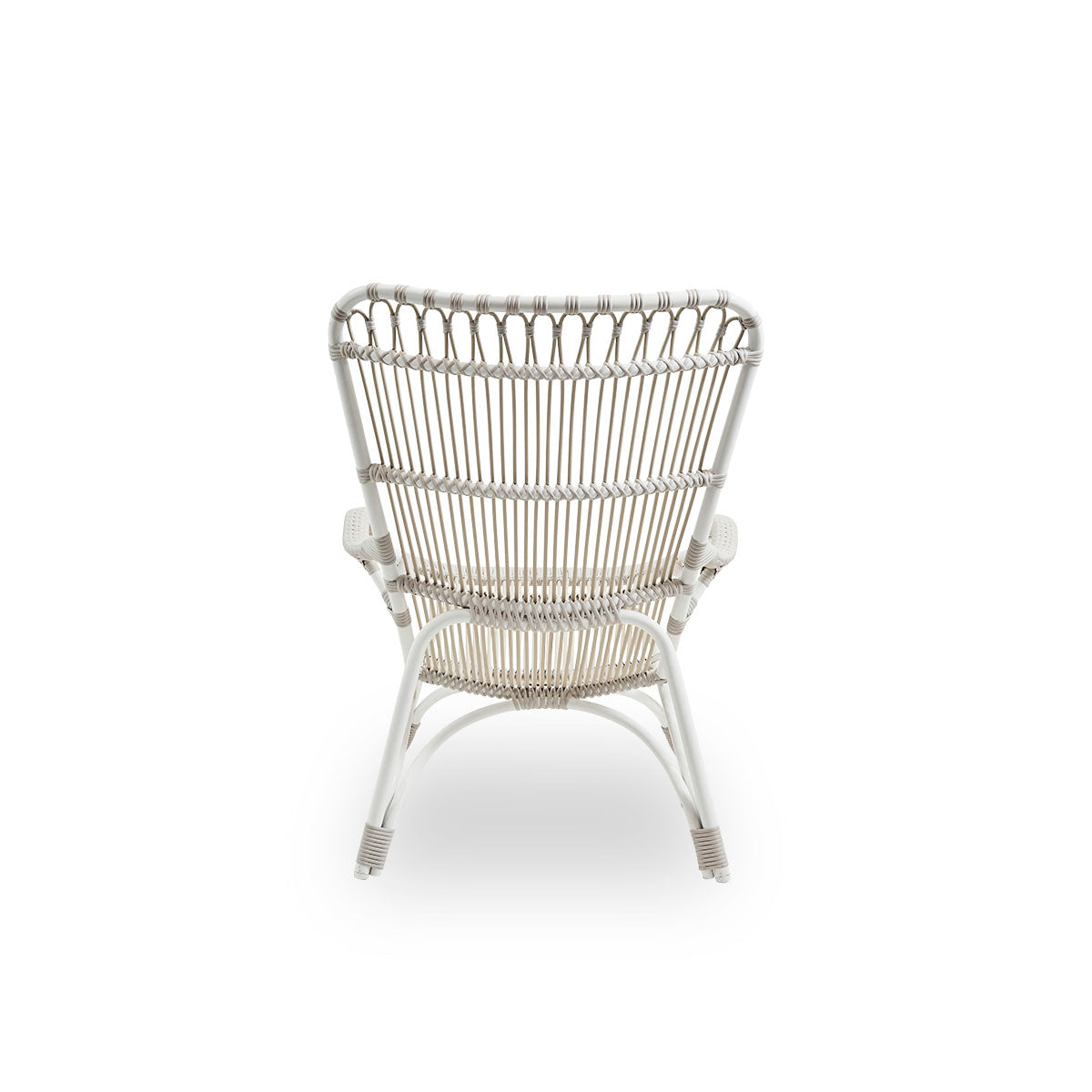 Plain back view of Monet outdoor lounge chair with high backrest and armrests presented in Dove White color. Aluminium frame with ArtFibre windings.