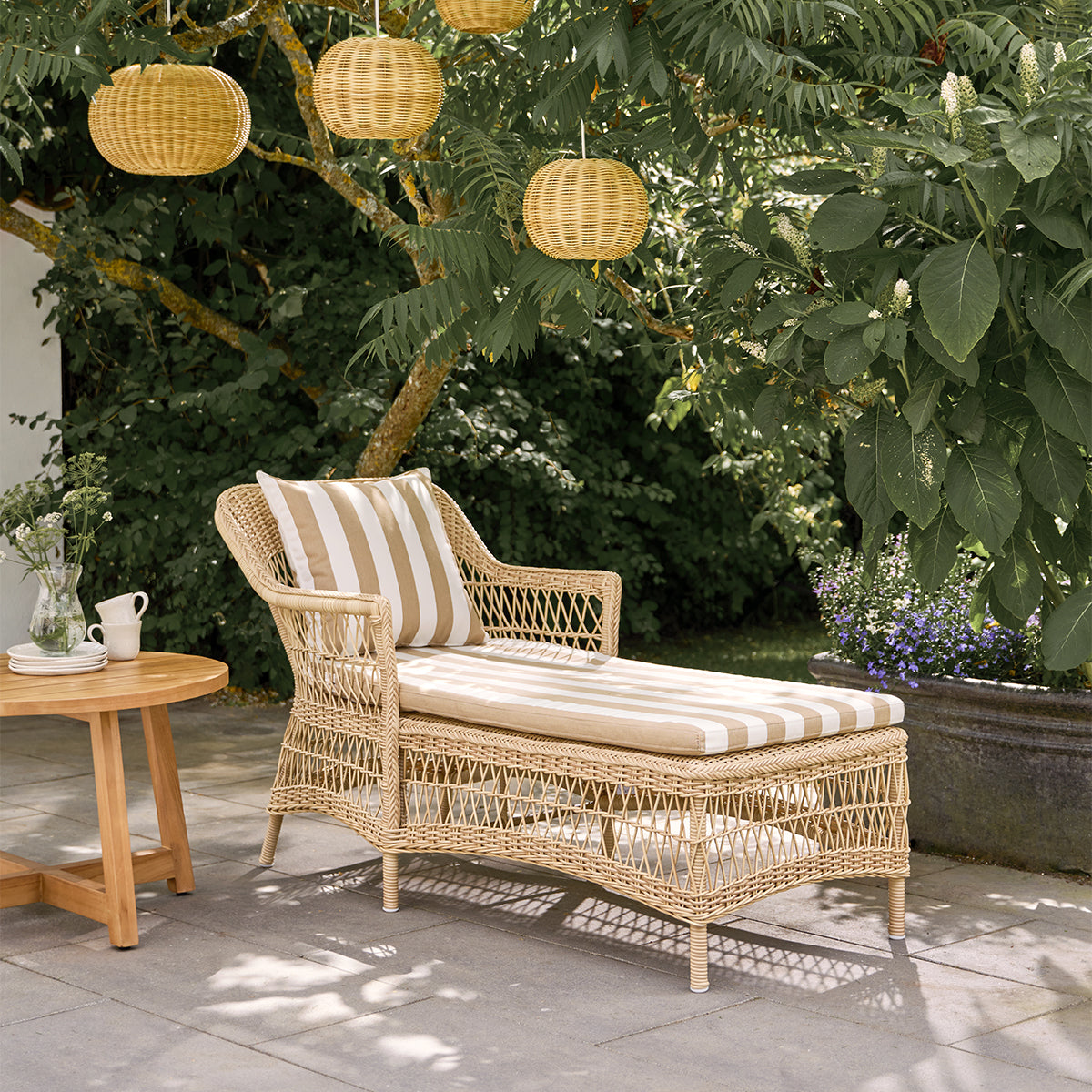 Mesa de salón de teca Victor Ø75 cm